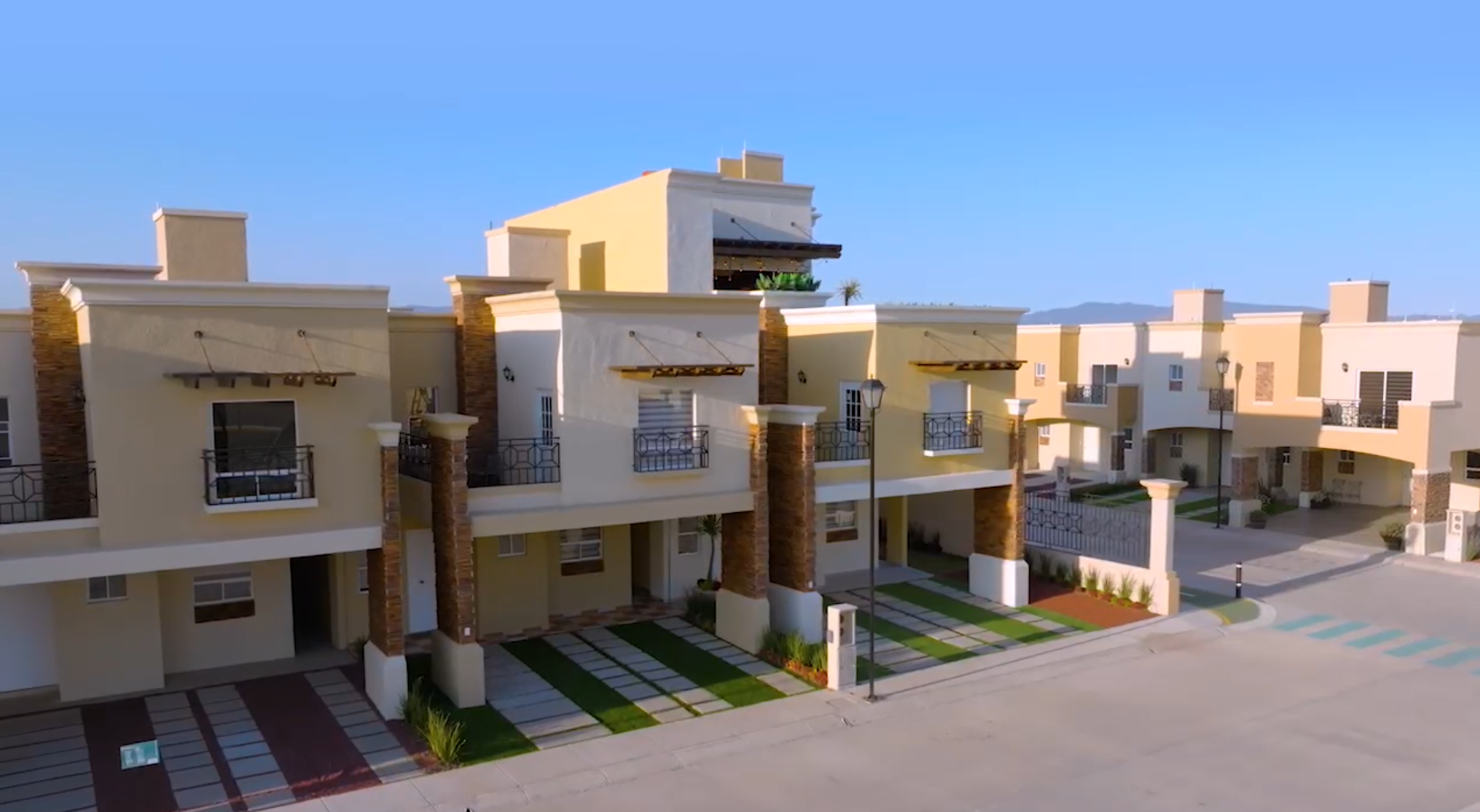 Casas Qavalta
